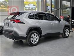 تۆیۆتا ڕاڤ 4